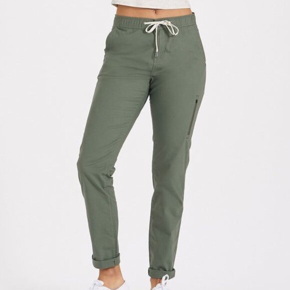 Vuori Pants - Vuori Women's Ripstop Pant Long in Army Green